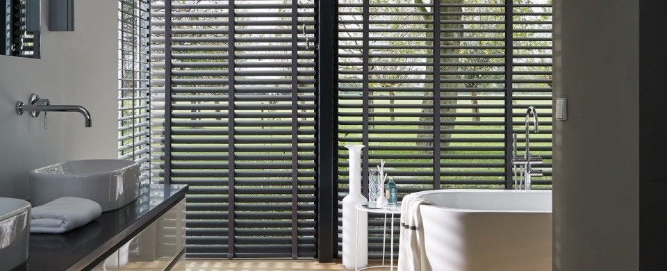 Venetian blinds