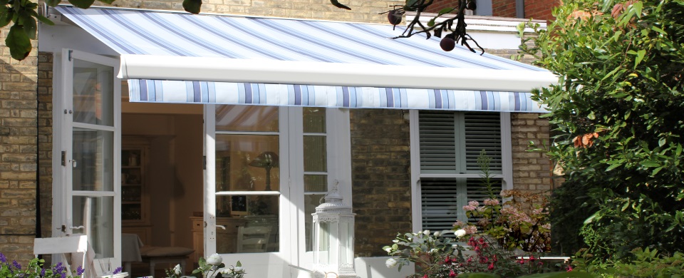 Awnings in Woodbridge