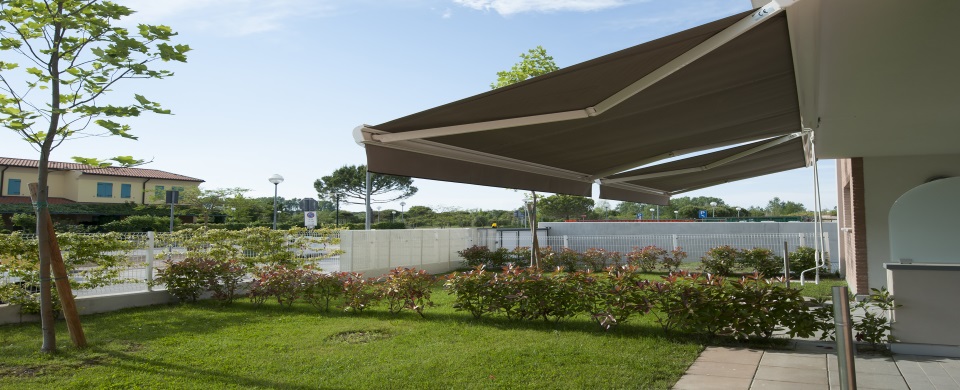 Awnings in Woodbridge